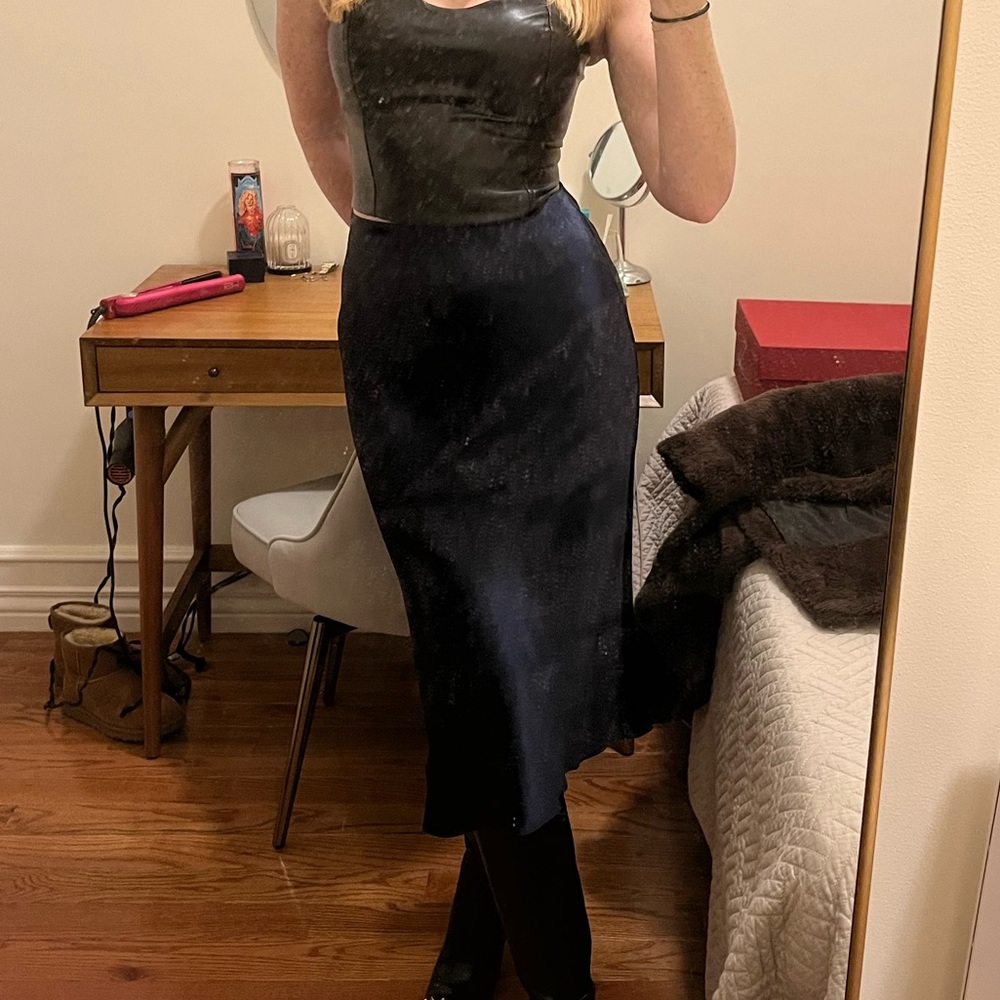 Aritzia Babaton Navy Slip Skirt